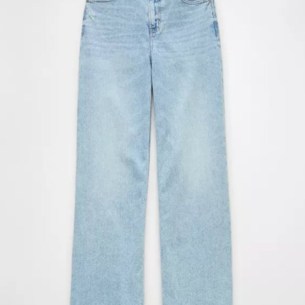 AE Dreamy Drape Stretch Super High-Waisted Baggy Wide-Leg Jean